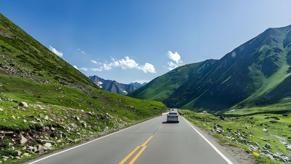 Tagesausflug mit Privatcharter von Hejing nach Bayinbuluke und der Duku-Straße [Privattour ohne Fahrgemeinschaft, unabhängige Reise]