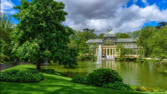 Bus à arrêts multiples City Sightseeing à Madrid, Espagne