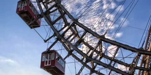 奧地利|維也納美景宮-三教堂-百水屋-浪漫純享旅程 無門票