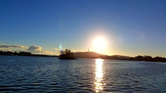 Lawatan sehari ke Sydney + Tasik George + Bangunan Parlimen di Canberra, Australia