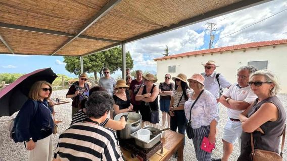 From Rethymno: Arkadi, Farm, Melidoni & Cave Guided tour