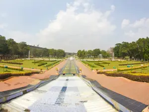 Nature Trails of Mysore (Guided Half Day City Sightseeing Tour)