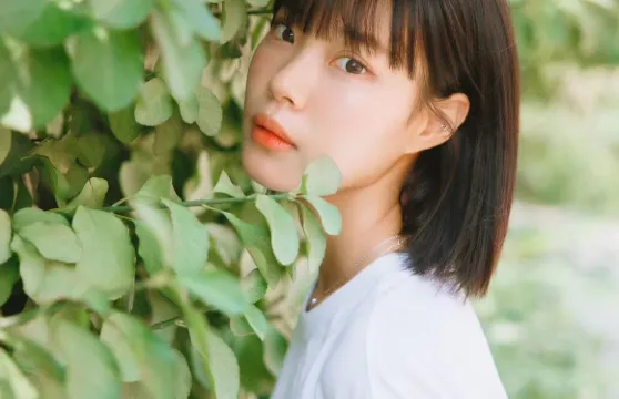 營口Trip Moments【一對一約拍跟拍婚拍街拍抓拍航拍攝影攝像/多語言翻譯】