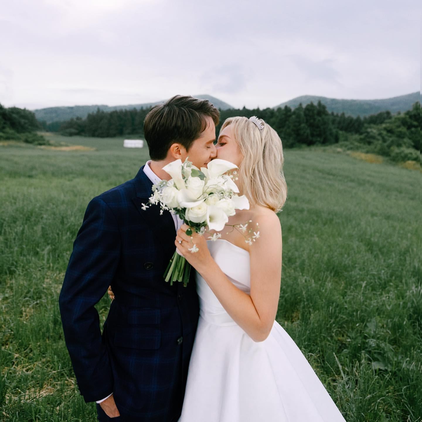 Trip Moments a Fukushima, Giappone[Autista-guida + servizio fotografico di viaggio e riprese aeree + servizi fotografici nuziali e cortometraggi + trucco e abbigliamento + noleggio con conducente esclusivo personalizzato]