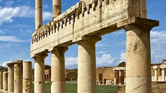 Pompeii & Gunung Vesuvius: Lawatan Berpandu + Pergi Balik dari Naples + Makan Tengahari