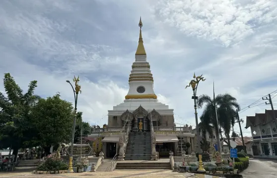 曼谷巴普公廟+萨拉鬼窟佛雕塑公园廊開經典一日遊