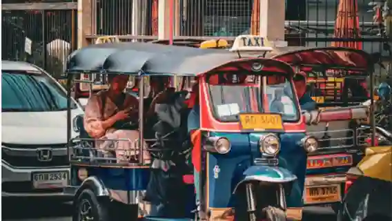 清邁嘟嘟車全景遊古城