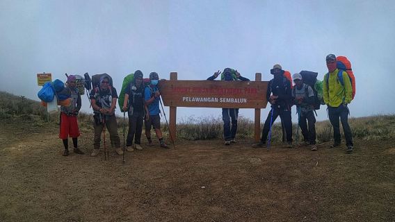 From Bali: Discover an Adventure Lombok Highlights of Rinjani Trekking and Gili Island in 7 Days