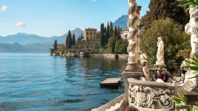 Milan Round-Trip: Lake Como & Bellagio (English, Rideshare Available)