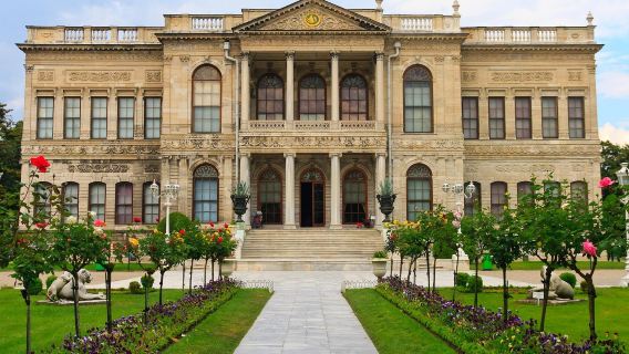 Lawatan Istana Dolmabahçe dengan dua benua di Istanbul (Lawatan sepanjang hari/Lawatan separuh hari pagi) dengan hidangan