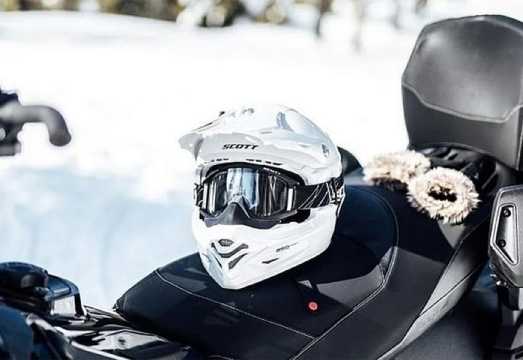 Rovaniemi: Snowmobile Safari Adventure