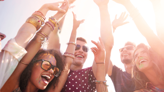 Lisboa: Crucero con fiesta al atardecer con DJ y barra libre