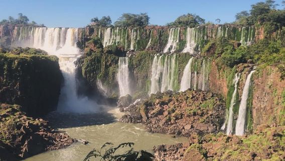 LAWATAN HARI PERSENDIRIAN - Dua sisi Air Terjun (ARGENTINA - BRAZIL)