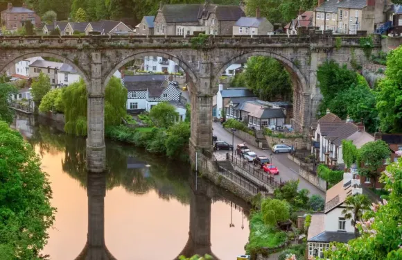 【英格蘭油畫小鎮】北約克郡+納爾斯伯勒包車一日遊【中文司機】