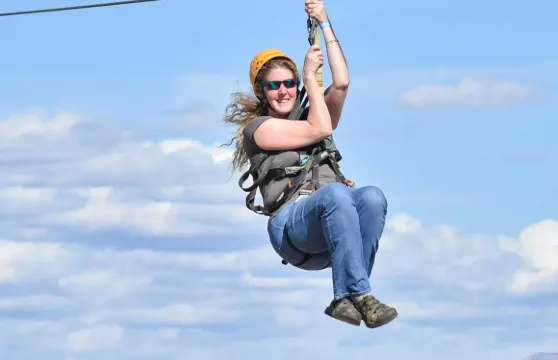 坎普弗德：掠奪者飛索體驗