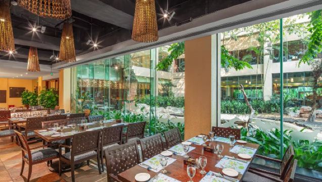 Guangzhou Chimelong Hotel White Tiger Buffet