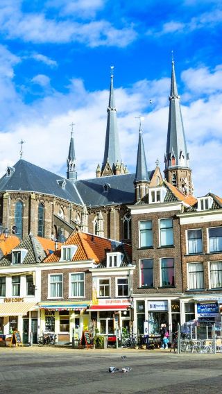 Round-trip from Amsterdam to Rotterdam: 1-day tour of the big city