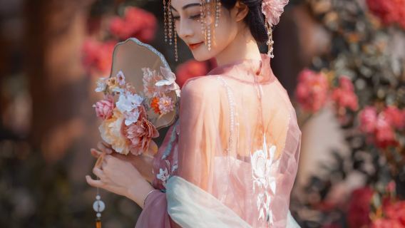 Motuo trip moments[Photography and videography services including family-friendly, individual and couple photos, short videos, promotional videos, portraits, wedding photos with all raw images provided]