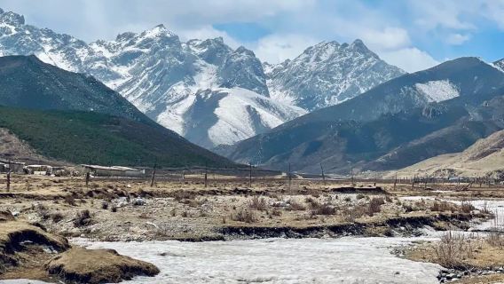 Round-trip from Lanzhou: Wushao mountain range + Maya snow mountain + Kushui danxia