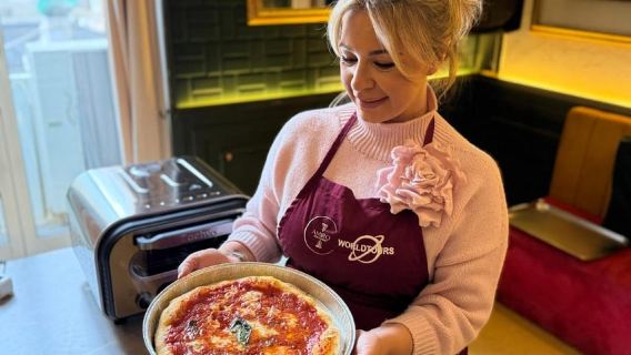 Naples: Pizza & Tiramisu Class with Wine & Appetizer