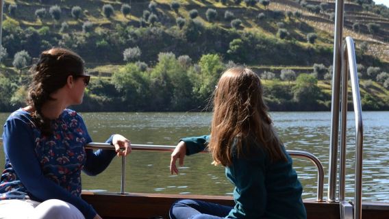 หุบเขาดูโร: ทริปเที่ยวหนึ่งวัน + ล่องเรือแม่น้ำ พร้อมอาหารกลางวัน จากเมืองปอร์โต