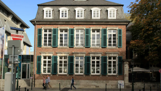 Germany + Rhine River Promenade + Jaegerhof Palace + Automobile Museum + Media Harbor