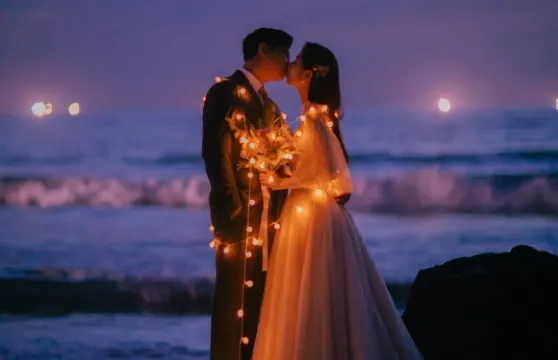 襄陽旅拍【婚紗照微電影航拍/婚禮跟拍攝影/化妝服裝/定制】