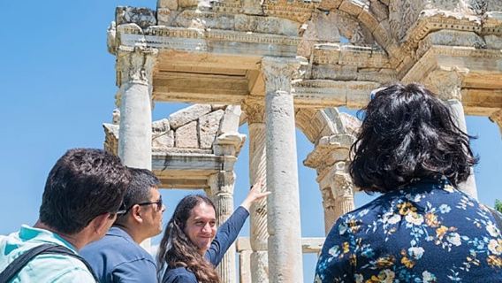 卡帕多奇亞導遊土耳其地陪土耳其導遊