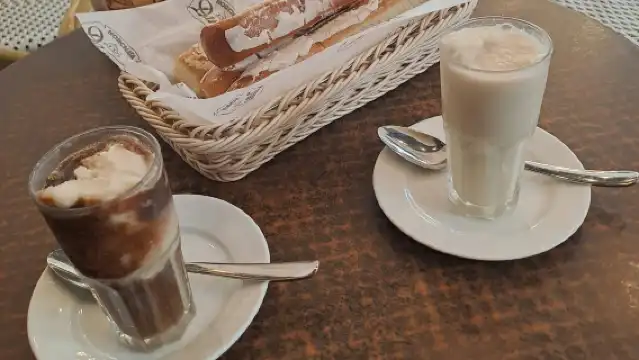 Valencia: Guided Traditional Food Tour