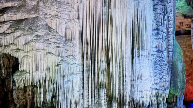 陽朔私人日遊|遇龍河竹筏漂流、銀子岩及如意峰