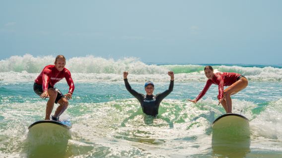 Corso di surf di 2 ore a Surfers Paradise, Gold Coast con Go Ride A Wave