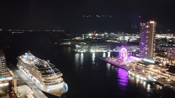 Kobe: Lampu Pelabuhan dan Panorama Menara yang Glamor