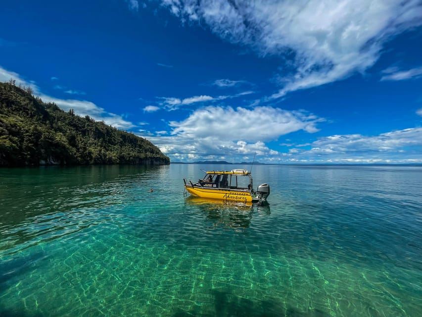 Crucero turístico por el lago Taupo con baño estacional