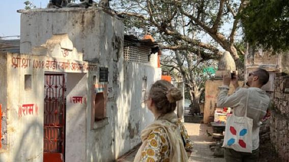 Evening Walking Tour with Fire Rituals-The Pushkar Route