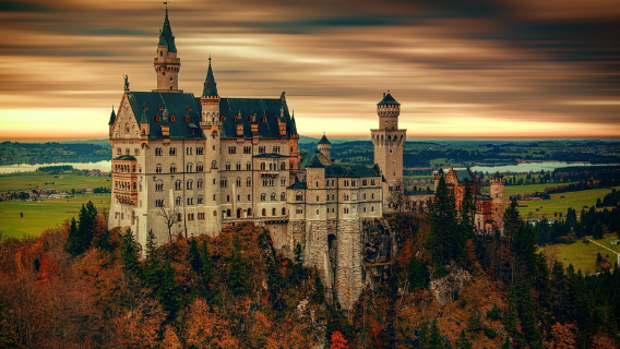 慕尼黑出發跟團行程：新天鵝堡+林德霍夫宮+壁畫村（1人起可報）