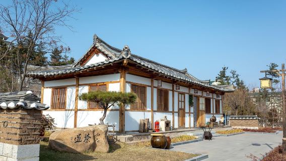 延吉 水上市場+圖們口岸+朝鮮民俗園+延吉網紅牆 一日遊