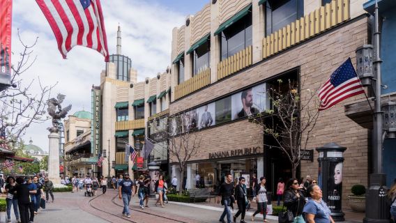 美國洛杉磯沙漠奧特萊斯購物棕櫚泉一日遊【中文司導10H服務】