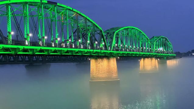 Dandong One-Day Tour: Crossing the China-North Korea Border, Reliving the History of the War to Resist U.S. Aggression and Aid Korea, Experiencing the Charm of the China-North Korea Border.
