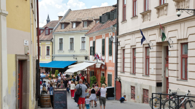 Perjalanan satu hari ke Teluk Danube Budapest (Berangkat dari Budapest)