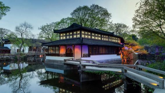 Passeio Privativo de Um Dia em Sucheu: Jardim do Humilde Administrador, Templo Hanshan e Zhouzhuang
