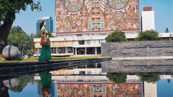 Tagesausflug nach Mexiko-Stadt: Anthropologisches Museum, Xochimilco und Blaues Haus / Anpassbare Reiseroute
