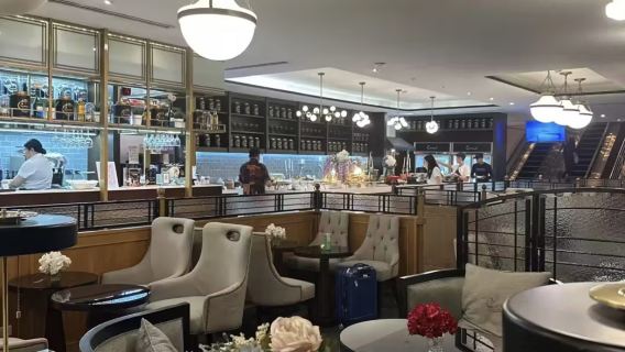 Kupon na korzystanie z salonu VIP w Porcie lotniczym Bangkok-Don Muang | Salon VIP na lotnisku DMK | Oczekiwanie na lot/posiłki/kąpiel/nocleg