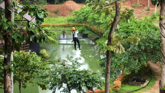Giriulla: Mahameruwa Multi-Adventure Zipline, Shooting & 4x4