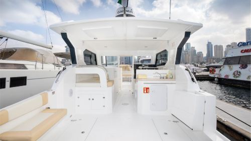Luxury Yacht Cruise: Explore Dubai Iconic Sights in Style Transport Passes 2