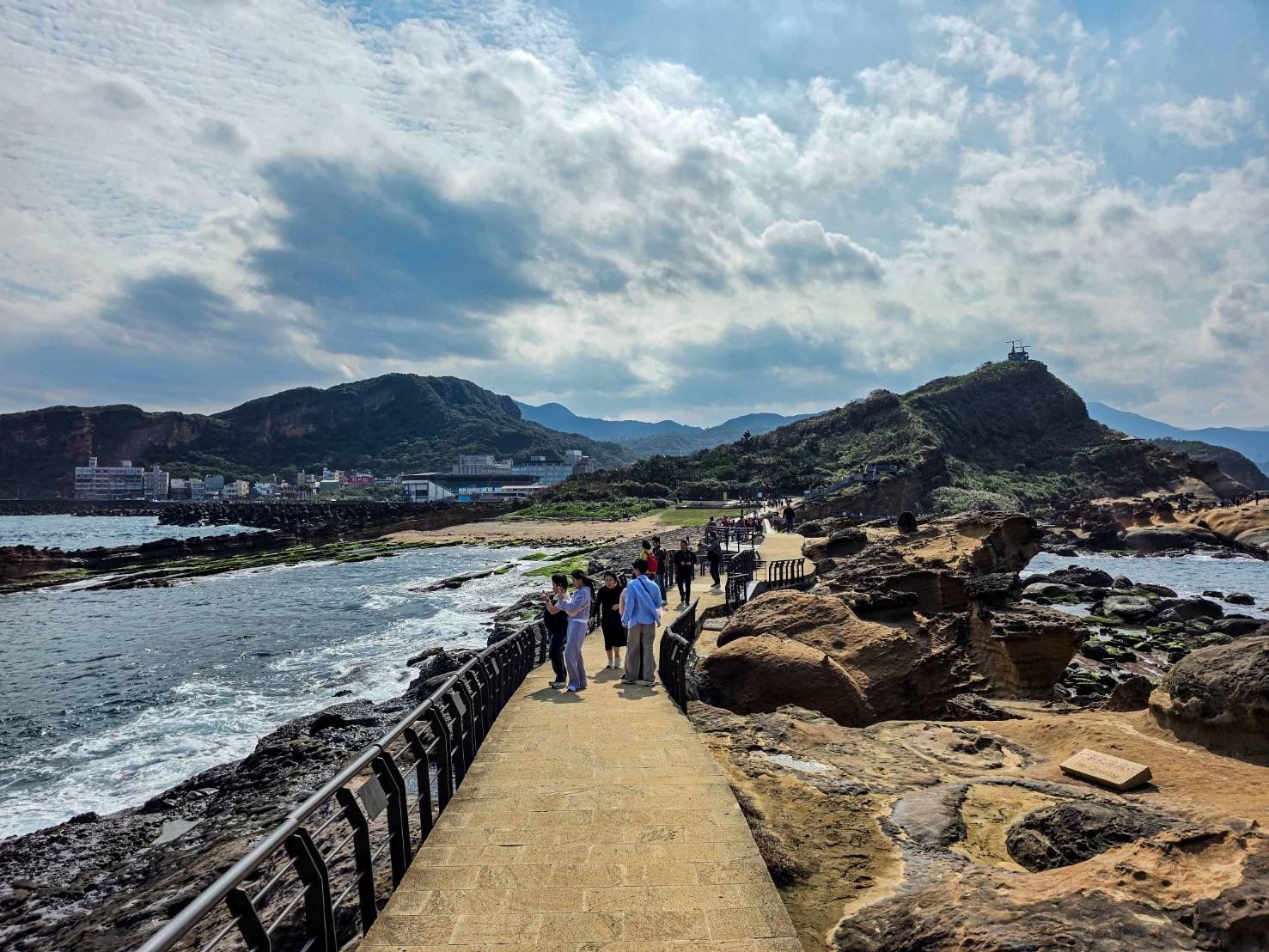 예류지질공원+지우펀+스펀폭포+스펀라오지에 카풀 당일 치기 여행 - 시먼딩 출발