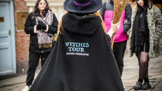 York witches and history walking tour
