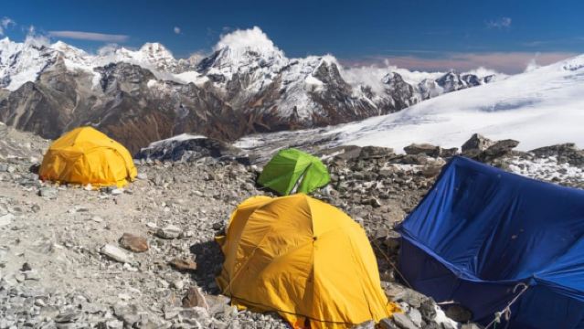 ค่าใช้จ่ายในการปีนยอดเขาเมรา