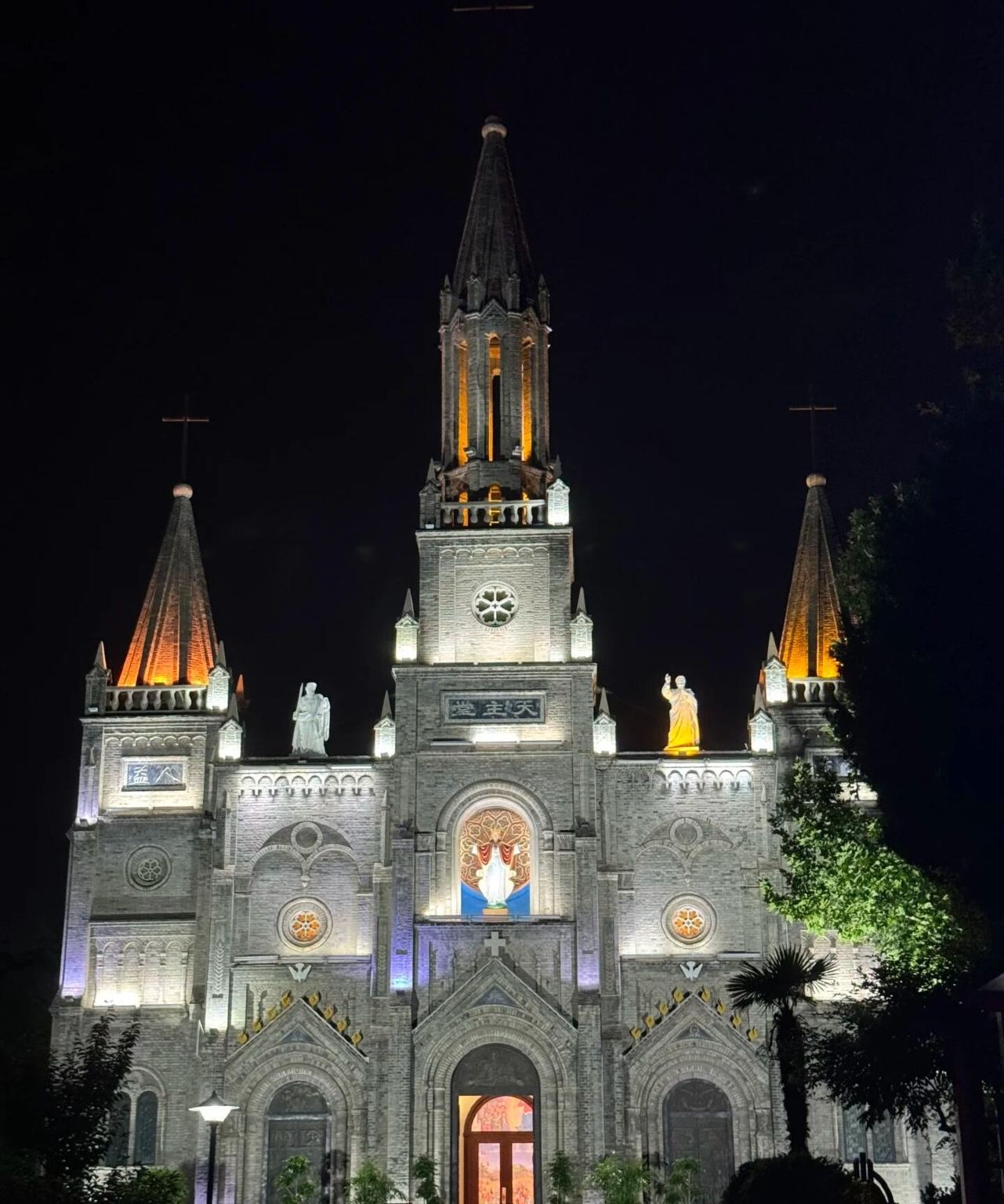 Shandong Qingzhou Ancient Town + Ouyuan Garden + Fangongting Park + Yunmen Mountain Private Charter 1-day Tour (Chinese and English Services Available)