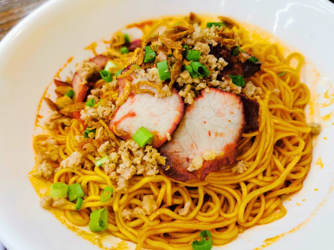 Kuching: Morning Foodie Experience Guided Tour with 5 Tastings - Shared Option