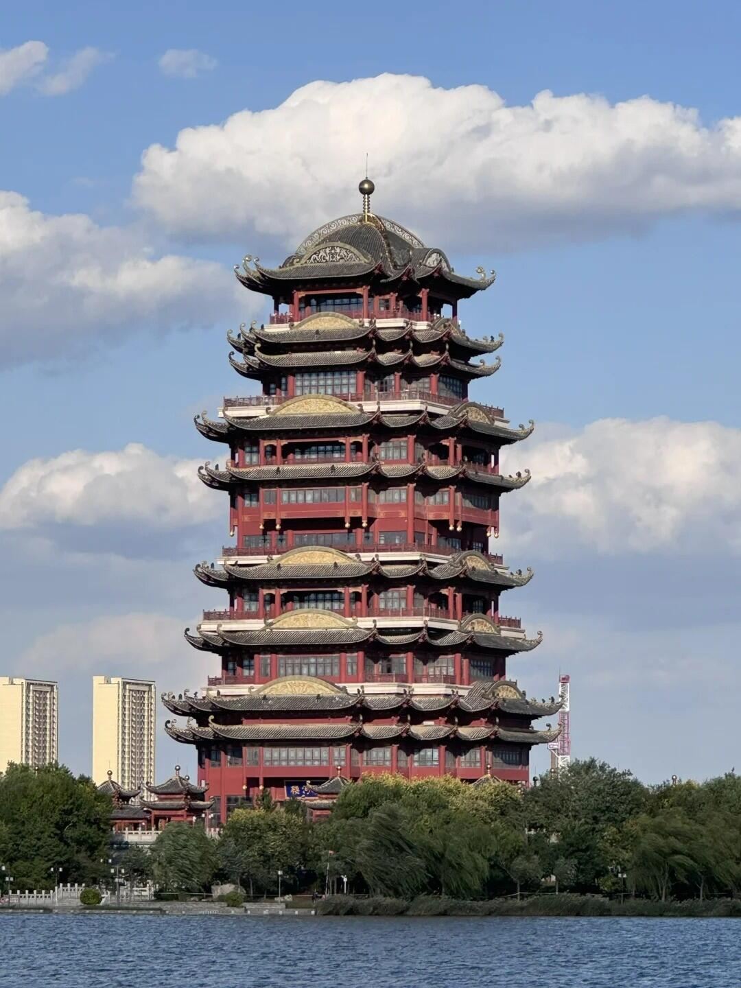 Binzhou Day Tour: Wei Family Manor + Weiji Ancient Village + China Sun Tzu's Art of War City (Bilingual Chinese-English Service)